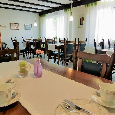Gaestehaus Schwaab Frühstückspension *